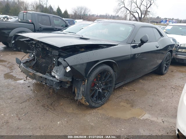 Dodge Challenger Sxt 2018 2C3CDZAG5JH162029 Image 2