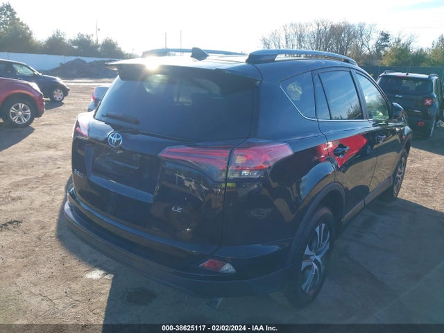 Toyota RAV4 LE 2017 2T3ZFREV6HW386154 Image 4