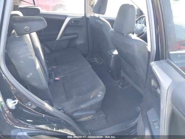 Toyota RAV4 LE 2017 2T3ZFREV6HW386154 Image 8