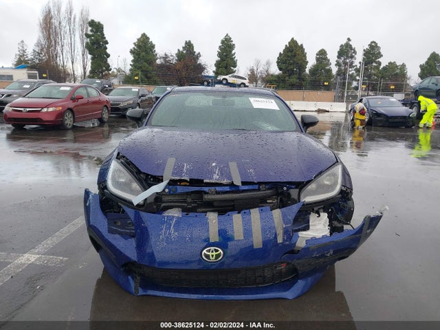 Toyota Gr86 Premium 2023 JF1ZNBE17P9756880 Image 13
