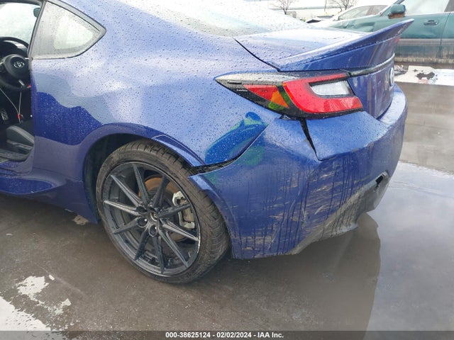 Toyota Gr86 Premium 2023 JF1ZNBE17P9756880 Image 18