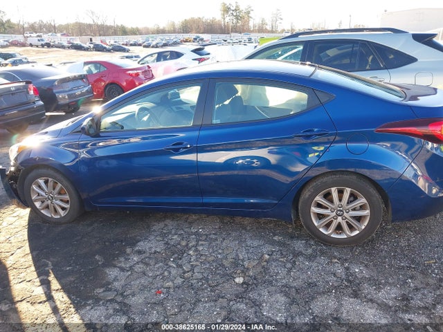 Hyundai ELANTRA SE 2016 5NPDH4AEXGH729163 Image 14