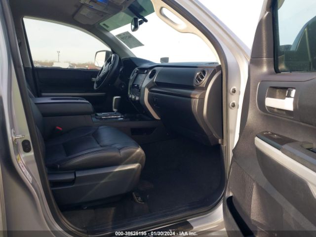 5TFEM5F16GX104940 Toyota Tundra Sr5 4.6l V8