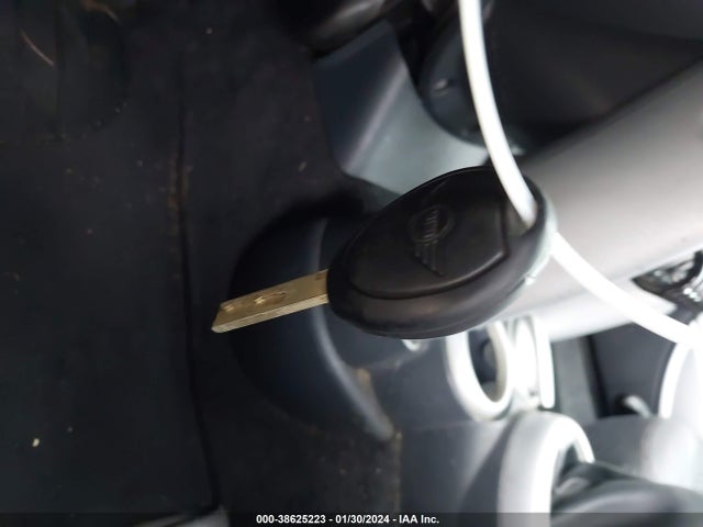 2002 MINI COOPER HARDTOP WMWRC33472TC37164 Photo 10