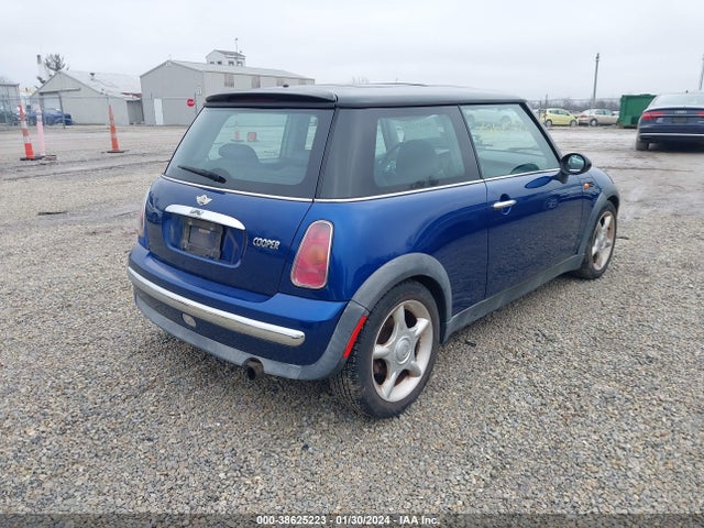 2002 MINI COOPER HARDTOP WMWRC33472TC37164 Photo 3