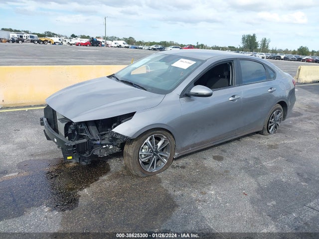 KIA Forte Lxs 2023 3KPF24AD9PE679894 Image 2
