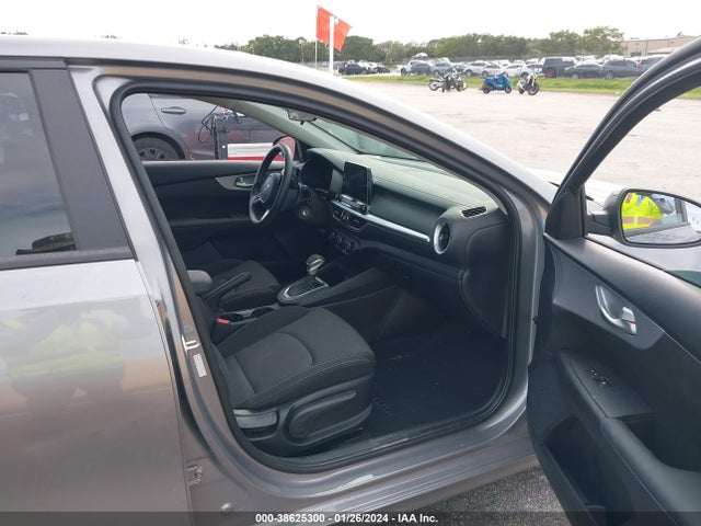 KIA Forte Lxs 2023 3KPF24AD9PE679894 Image 5