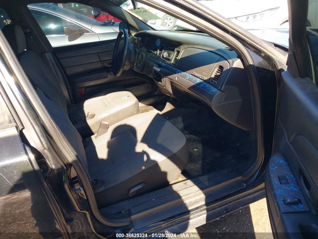 2009 FORD CROWN VICTORIA POLICE/POLICE INTERCEPTOR VIN: 2FAHP71V29X105421