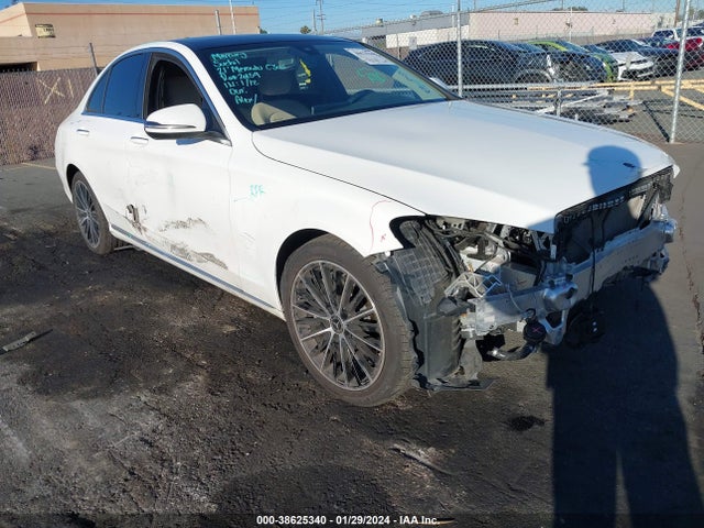 2021 MERCEDES-BENZ C 300 SEDAN VIN: W1KWF8DB1MR613674