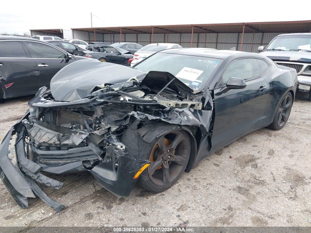 Chevrolet Camaro 1lt 2017 1G1FB1RX1H0135373 Image 2