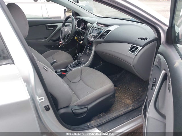 Hyundai ELANTRA SE 2016 5NPDH4AEXGH658370 Image 5