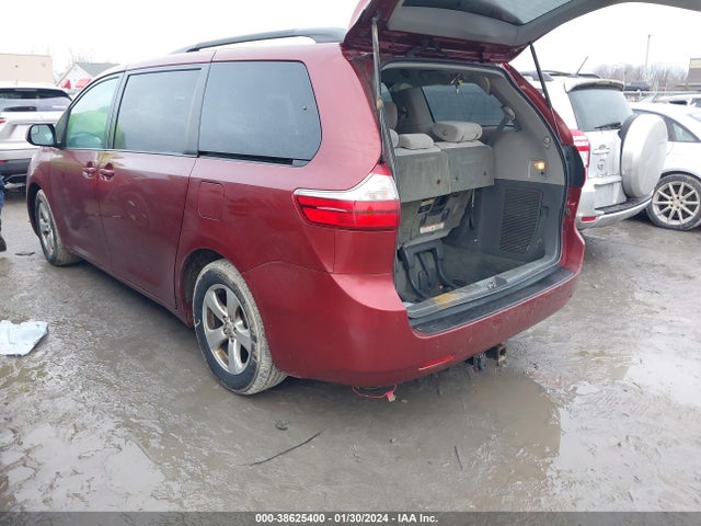 2015 TOYOTA SIENNA LE 8 PASSENGER VIN: 5TDKK3DC0FS576461