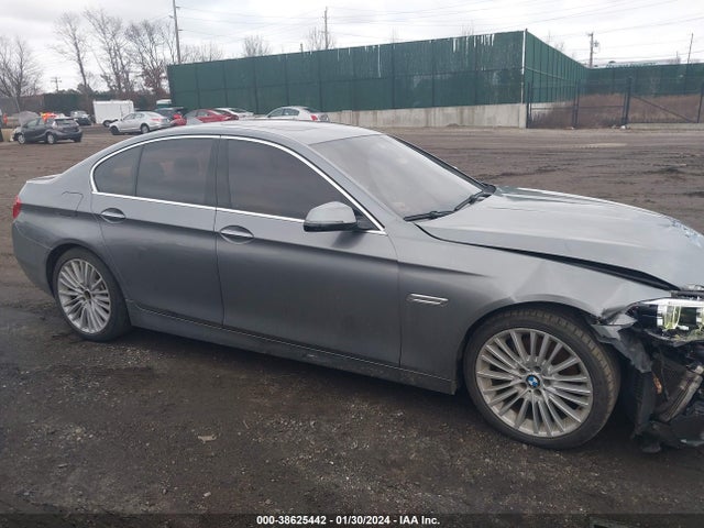 BMW 550i Xdrive 2015 WBAKP9C51FD979381 Image 13