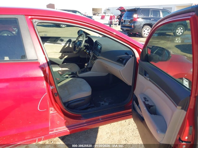 Hyundai 2017 2017 5NPD84LF0HH203521 Image 22