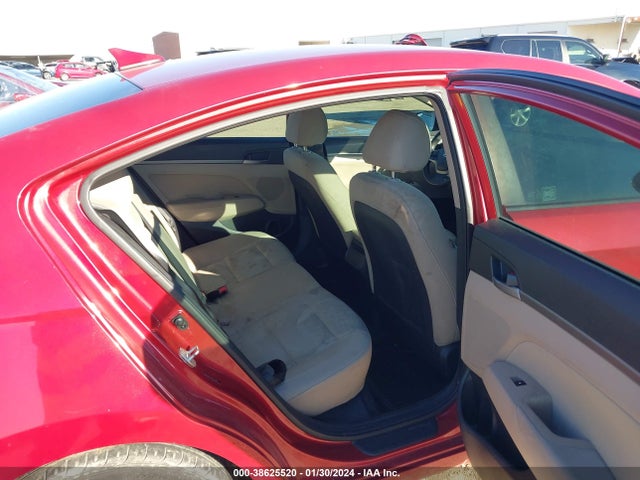 Hyundai 2017 2017 5NPD84LF0HH203521 Image 25