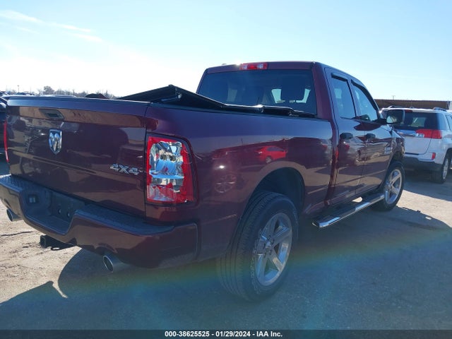 RAM 1500 Express Quad Cab 4x4 6'4 Box 2018 1C6RR7FTXJS137886 Image 4