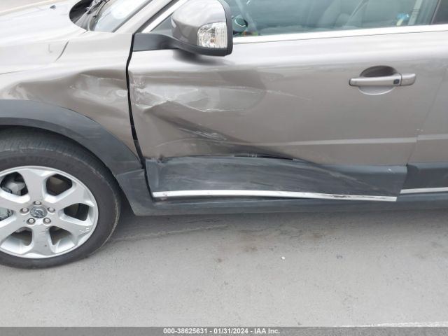 2011 VOLVO XC70 YV4902BZ7B1097108 Photo 5