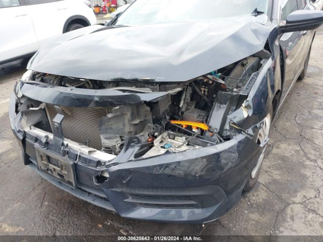 2HGFC2F5XJH519989 Honda Civic Lx