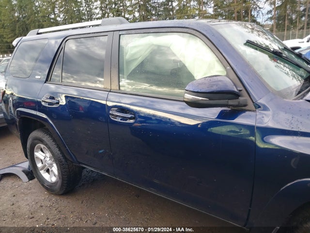 Toyota 4runner Sr5 Premium 2022 JTENU5JR4N6018019 Image 13