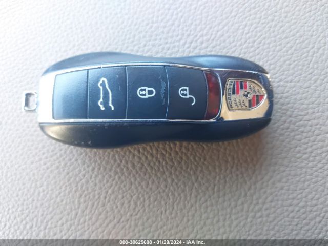 2013 PORSCHE CAYENNE WP1AF2A29DLA36836 Photo 10