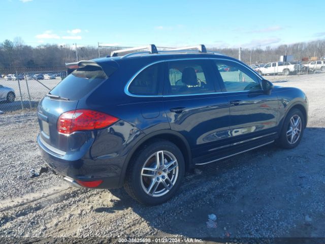 2013 PORSCHE CAYENNE WP1AF2A29DLA36836 Photo 3