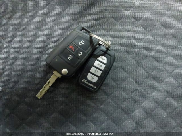 3VV1B7AX3KM175699 Volkswagen Tiguan 2.0t S