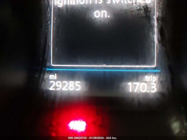 3VV1B7AX3KM175699 Volkswagen Tiguan 2.0t S