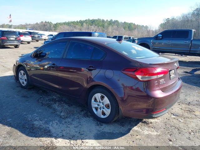 KIA FORTE LX 2018 3KPFK4A70JE224157 Image 3