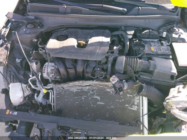 3KPF24AD6ME370735 KIA Forte Lxs