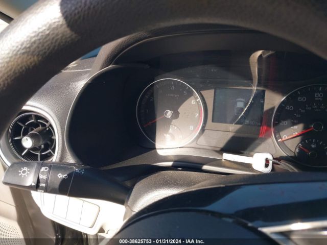 3KPF24AD6ME370735 KIA Forte Lxs