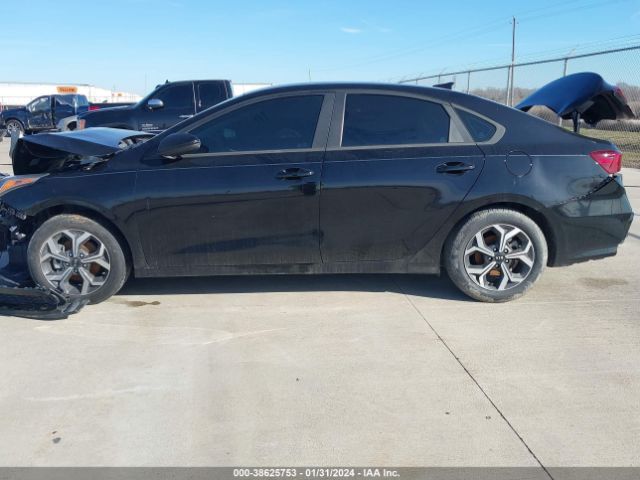 3KPF24AD6ME370735 KIA Forte Lxs