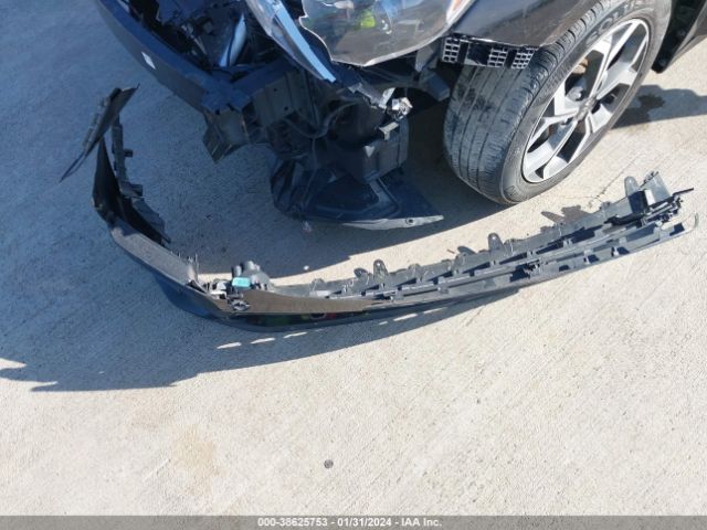 3KPF24AD6ME370735 KIA Forte Lxs