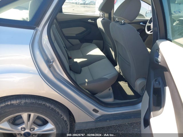 2014 FORD FOCUS SE VIN: 1FADP3F24EL389793