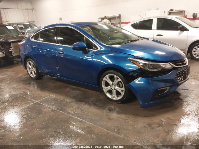 Chevrolet Cruze Premier Auto 2018 1G1BF5SM8J7173495 Image 1