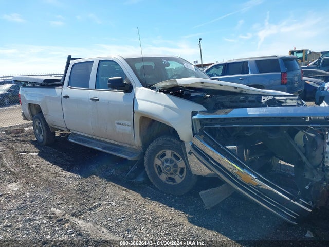 2017 1GC1CUEG3HF128878 main image