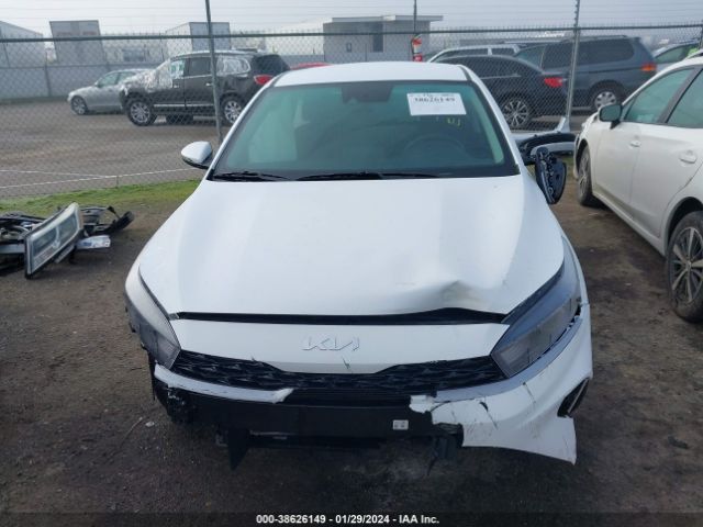 3KPF24AD3RE702010 KIA Forte Lxs