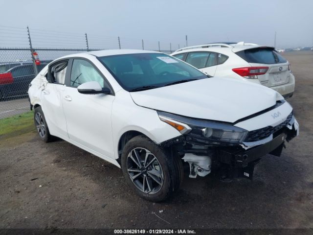 3KPF24AD3RE702010 KIA Forte Lxs