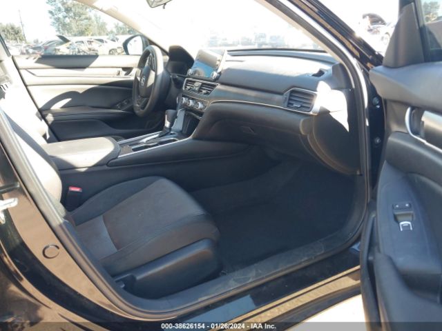 1HGCV1F17KA016053 Honda ACCORD LX