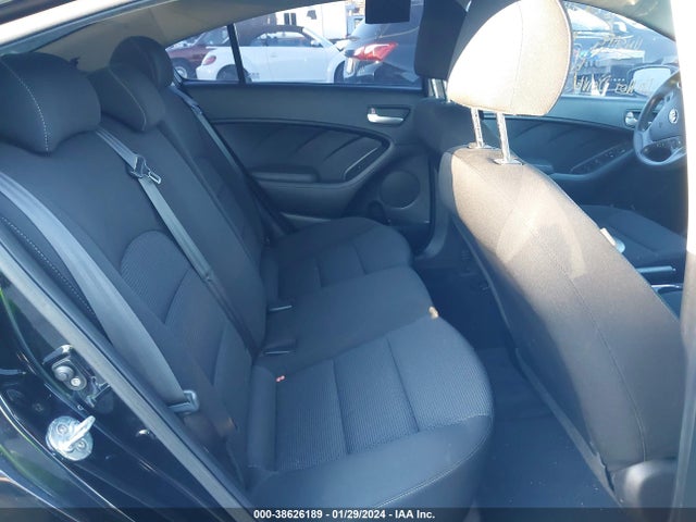 KIA FORTE LX 2017 3KPFK4A74HE160523 Image 8