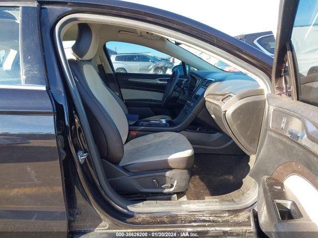Ford FUSION SE 2019 3FA6P0HD1KR179347 Image 5