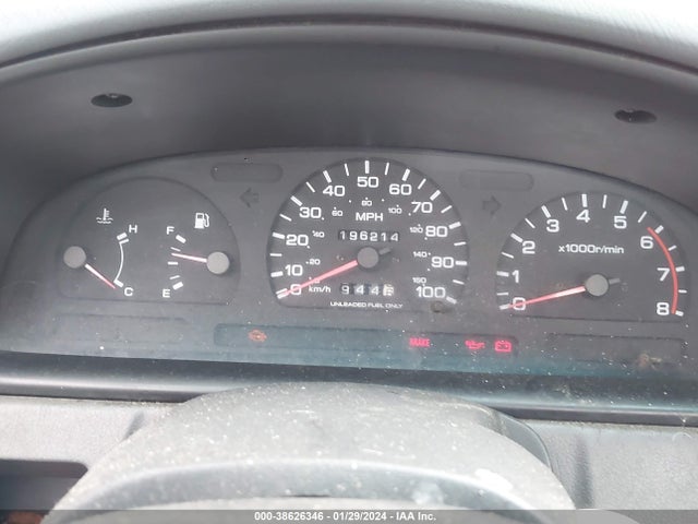 1996 NISSAN TRUCK XE VIN: 1N6SD11Y2TC322162