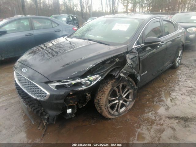 3FA6P0RU0KR139372 Ford Fusion Hybrid Titanium