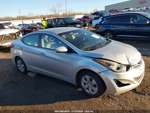 Hyundai ELANTRA SE 2016 5NPDH4AE5GH696735 Image 13