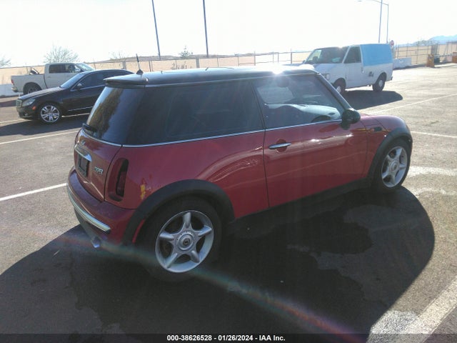 2004 MINI COOPER WMWRC33434TJ57621 Photo 3