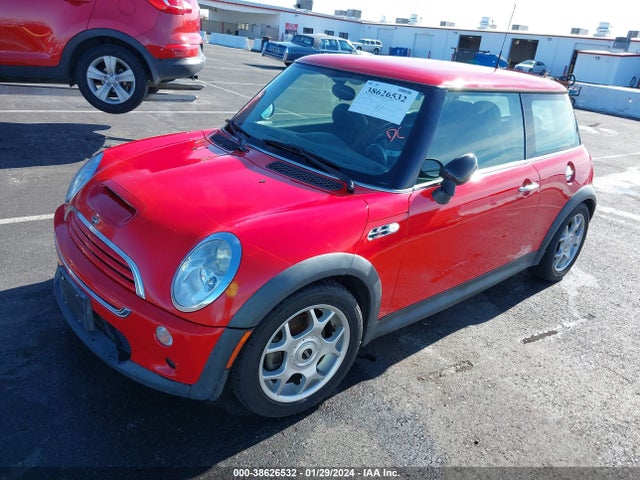 2002 MINI COOPER S WMWRE33442TD56638 Photo 1