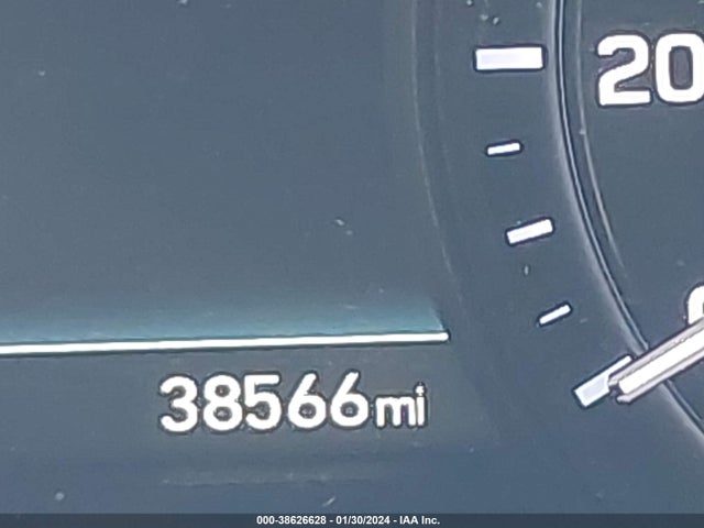 Genesis G80 5.0 Ultimate 2018 KMHGN4JF2JU240599 Image 16