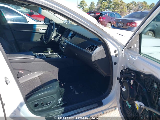 Genesis G80 5.0 Ultimate 2018 KMHGN4JF2JU240599 Image 5