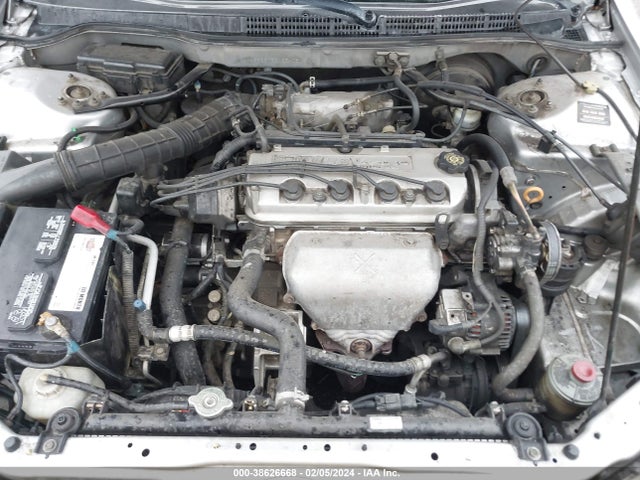 2002 HONDA ACCORD SDN EX/EX W/LEATHER/SE VIN: JHMCG668X2C026405