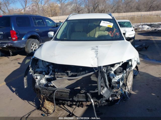 KNMAT2MV6FP549487 Nissan ROGUE SV