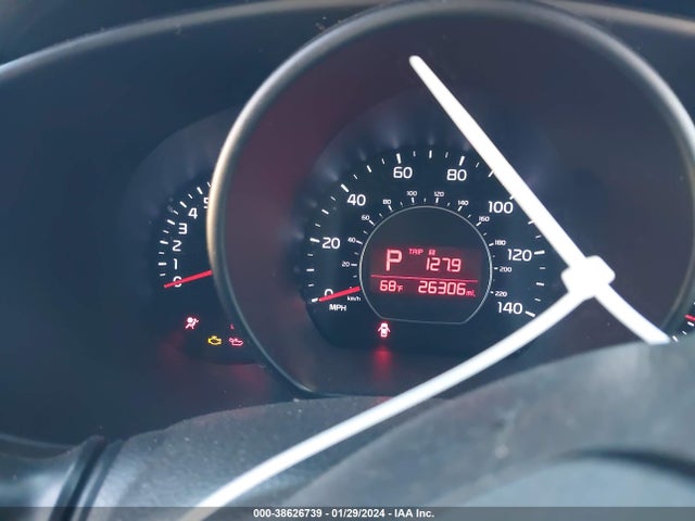 KIA SOUL + 2016 KNDJP3A5XG7398198 Image 7